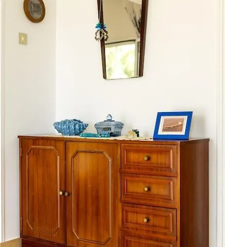 Vakantiehuis Manos House Salamina